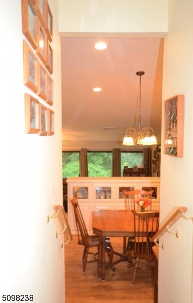 39 Overlook Dr, Clinton, NJ 08809 photo 7