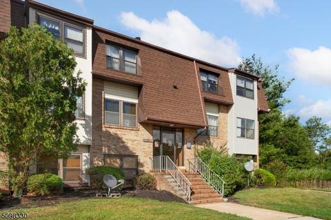 1944 Raspberry Ct, Edison, NJ 08817 photo 3
