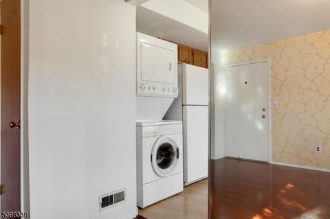 1944 Raspberry Ct, Edison, NJ 08817 photo 13