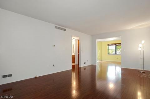 1944 Raspberry Ct, Edison, NJ 08817 photo 8