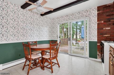 68 Moore Ave, Waldwick, NJ 07463 photo 6