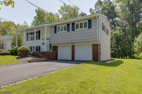 178 River Bend Rd, Berkeley Heights, NJ 07922 photo 2