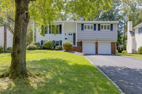 178 River Bend Rd, Berkeley Heights, NJ 07922 photo 1