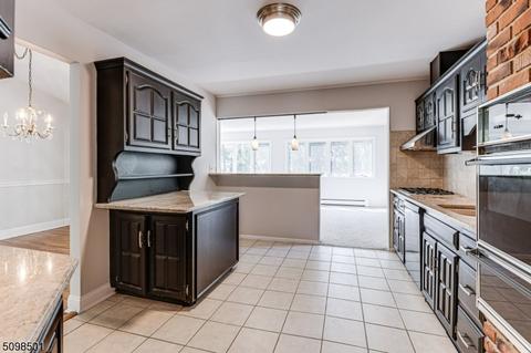 178 River Bend Rd, Berkeley Heights, NJ 07922 photo 13