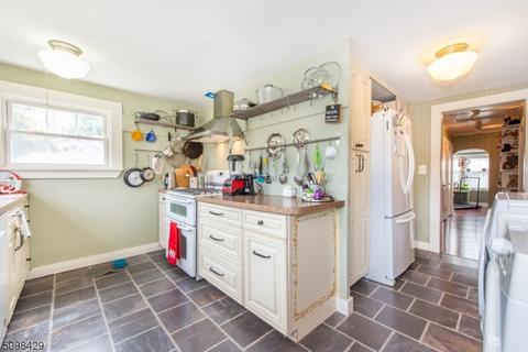 17 Shore Rd, Wayne, NJ 07470 photo 10