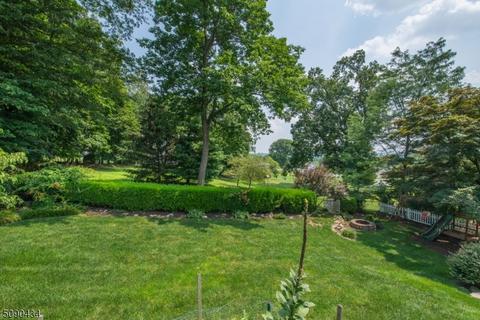 16 Grieves Ter, Wayne, NJ 07470 photo 22
