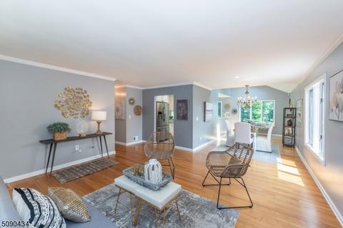 16 Grieves Ter, Wayne, NJ 07470 photo 11