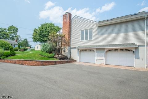 16 Grieves Ter, Wayne, NJ 07470 photo 23
