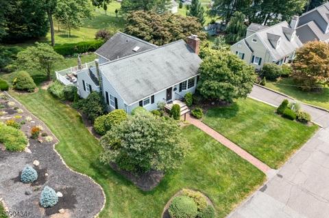 16 Grieves Ter, Wayne, NJ 07470 photo 1