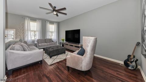 29 Devonshire Dr, Clifton, NJ 07013 photo 3