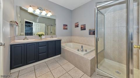 29 Devonshire Dr, Clifton, NJ 07013 photo 11