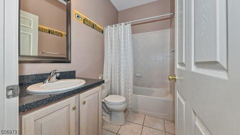29 Devonshire Dr, Clifton, NJ 07013 photo 16