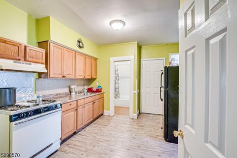 446-48 W 6th St, Plainfield, NJ 07060 photo 15