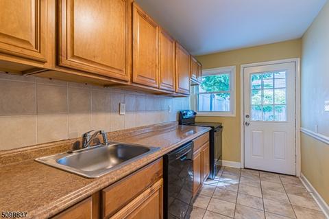 22 James St, Dover, NJ 07801 photo 15