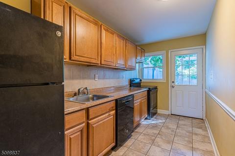 22 James St, Dover, NJ 07801 photo 12