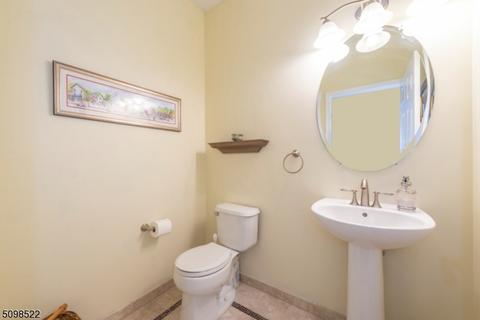 9 Saunders Ln, Hackettstown, NJ 07840 photo 12