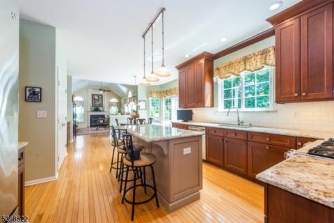 9 Saunders Ln, Hackettstown, NJ 07840 photo 9