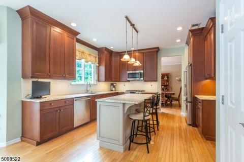 9 Saunders Ln, Hackettstown, NJ 07840 photo 10