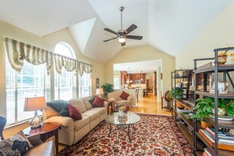 9 Saunders Ln, Hackettstown, NJ 07840 photo 7