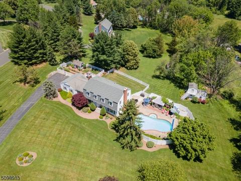 7 Old Farm Rd, Hampton, NJ 08827 photo 4