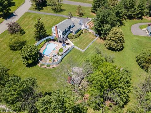 7 Old Farm Rd, Hampton, NJ 08827 photo 5