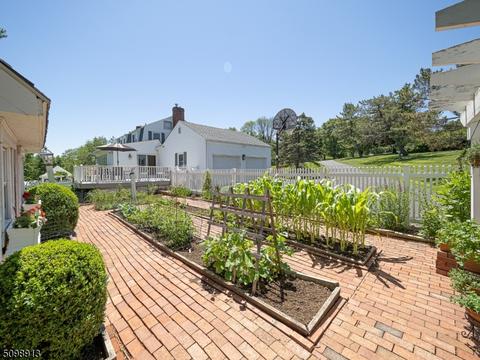7 Old Farm Rd, Hampton, NJ 08827 photo 17