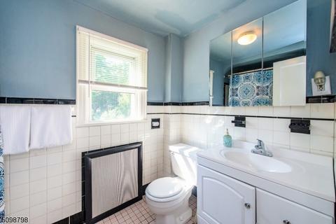 239 Walnut St, Nutley, NJ 07110 photo 20