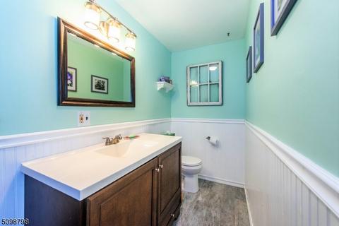 239 Walnut St, Nutley, NJ 07110 photo 6
