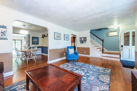 239 Walnut St, Nutley, NJ 07110 photo 3