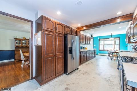 239 Walnut St, Nutley, NJ 07110 photo 7