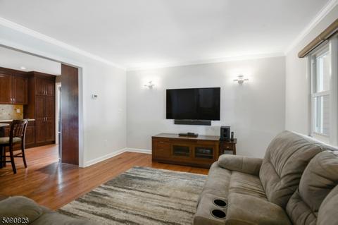 113 Irwin St, Springfield, NJ 07081 photo 9