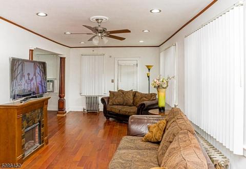 22 Berkeley Ter, Plainfield, NJ 07062 photo 6