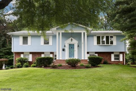 66 Brown Cir, Paramus, NJ 07652 photo 1