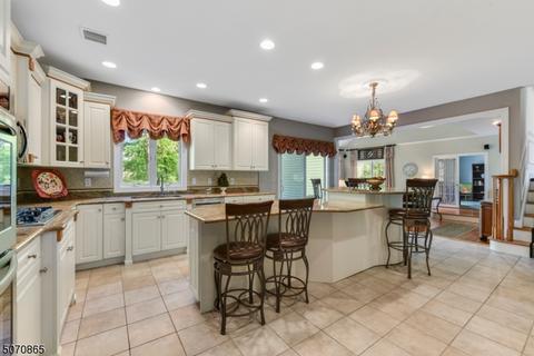 3 Jared Dr, Mendham, NJ 07945 photo 9