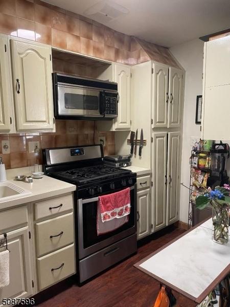 400 E 7th Ave, Roselle, NJ 07203 photo 14