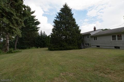32 Mandon Dr, Wayne, NJ 07470 photo 5