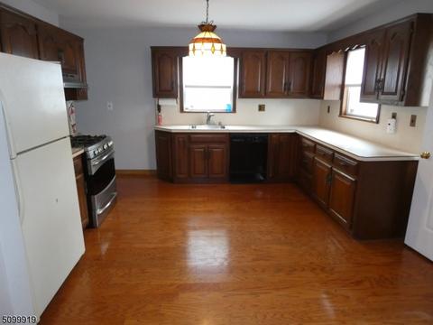 60 Duley Ave, Edison, NJ 08817 photo 5
