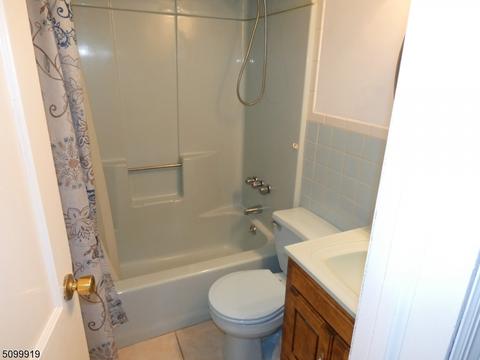 60 Duley Ave, Edison, NJ 08817 photo 10