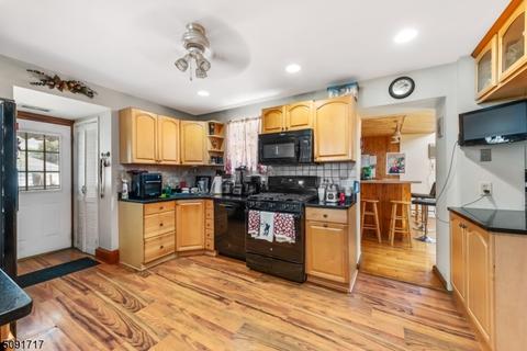 34 Harvard St, Dover, NJ 07801 photo 7