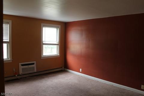 921 E Front St #C, Plainfield, NJ 07062 photo 2