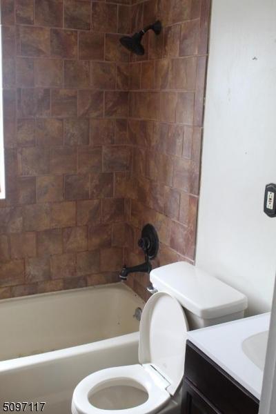 921 E Front St #C, Plainfield, NJ 07062 photo 4