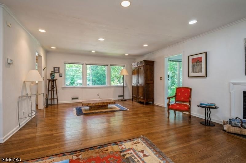  61 Old Glen Rd, Morristown, NJ 07960 photo 6
