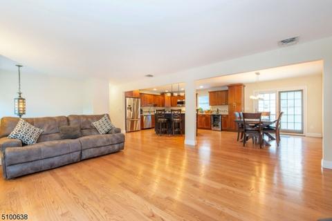 1022 Preakness Ave, Wayne, NJ 07470 photo 9
