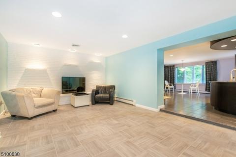1022 Preakness Ave, Wayne, NJ 07470 photo 16