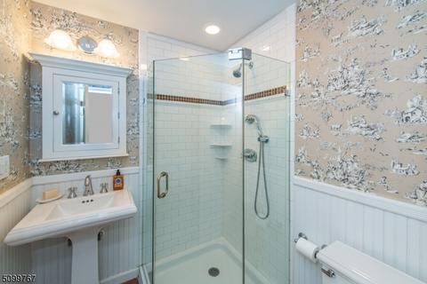 11 Sylvan Pl, Nutley, NJ 07110 photo 19