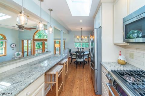 11 Sylvan Pl, Nutley, NJ 07110 photo 3