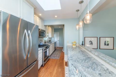 11 Sylvan Pl, Nutley, NJ 07110 photo 5