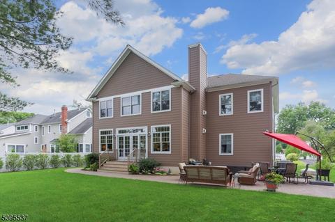 44 Hall Dr, Clark, NJ 07066 photo 23