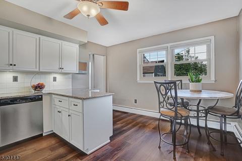 49 Mohawk Ave, Middlesex, NJ 08846 photo 10