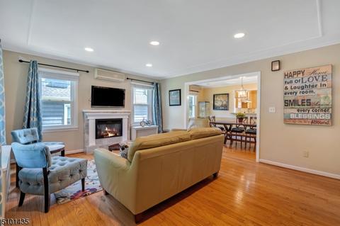 44 Maple St, Chatham, NJ 07928 photo 3